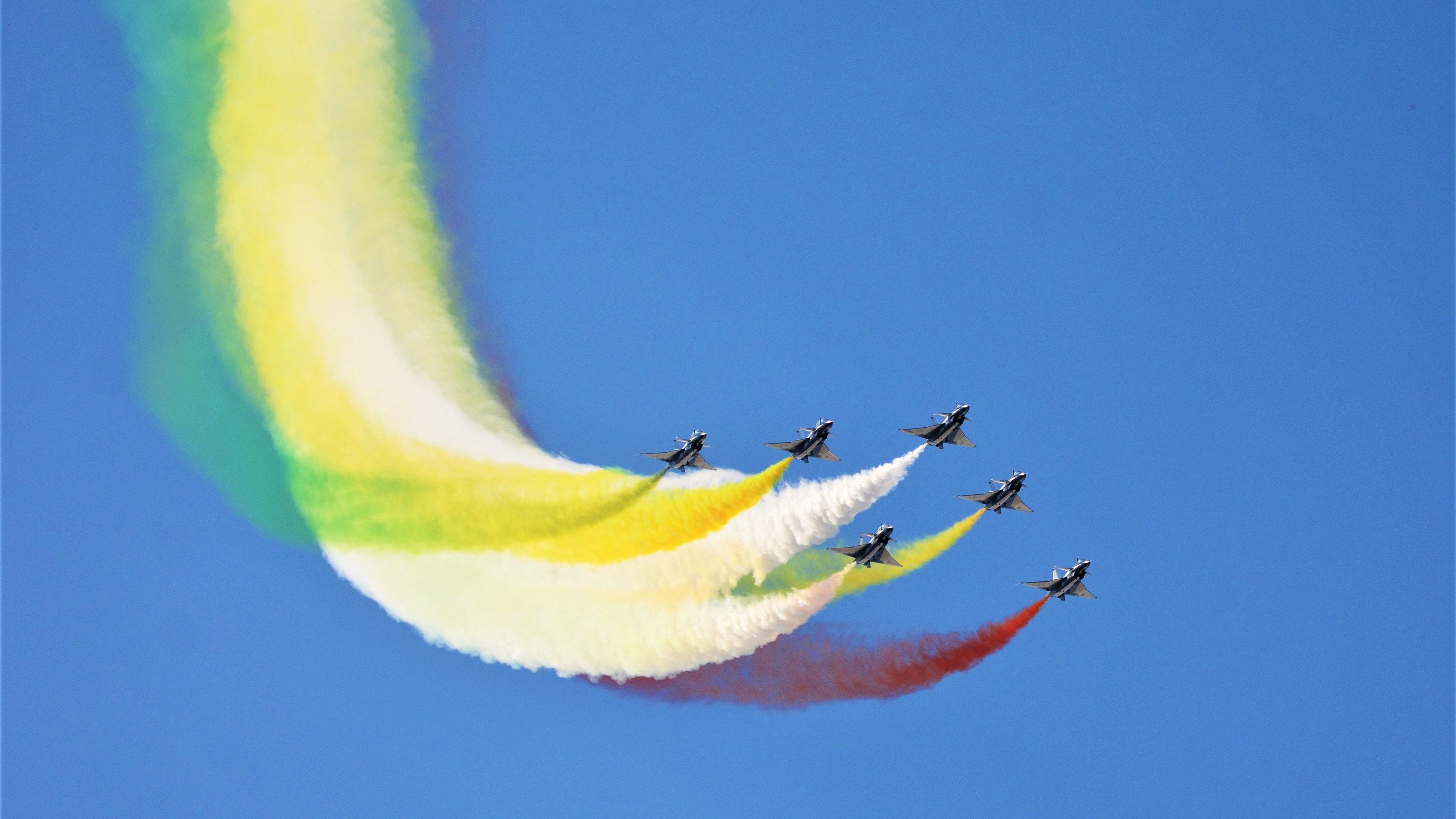 塔图姆里程碑之夜，火箭团队风暴逆袭黄蜂