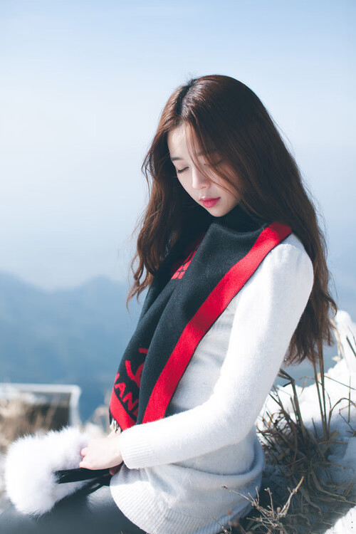 德里赫特关键先生闪耀全场，新西兰速胜雷恩展现实力风暴